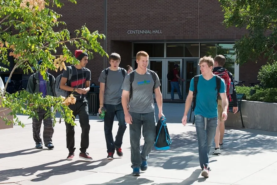 Students walking around the UCCS campus.